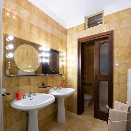 Elegante Di 200 Mq Con Terrazzo * San Remo
